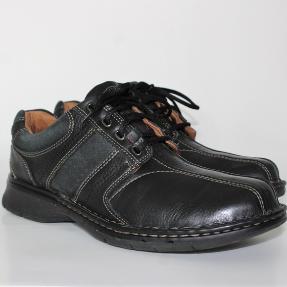 clarks unstructured black